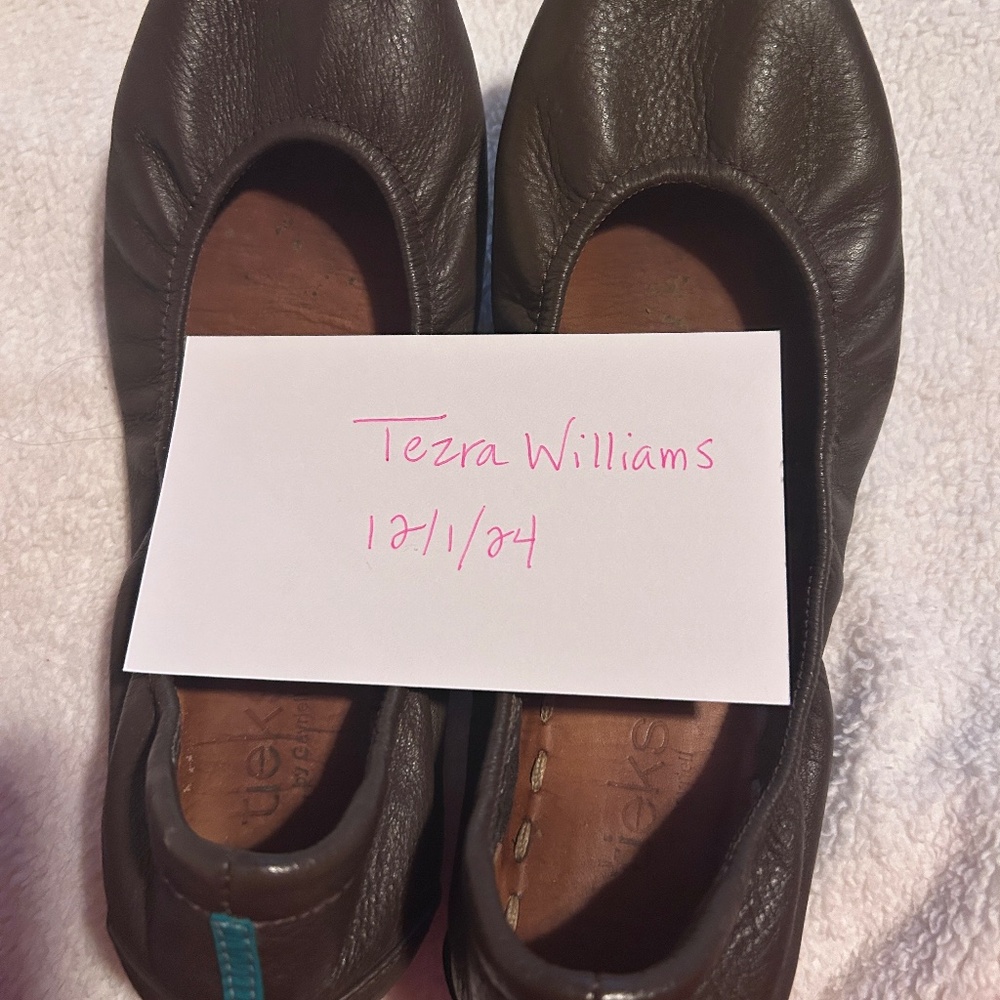 Chocolate Brown Tieks